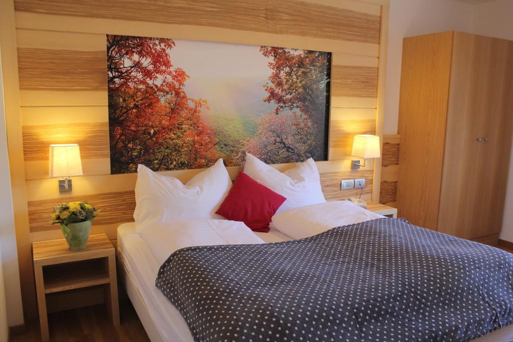 Hotel Pineta バゼルガ・ディ・ピネ 部屋 写真